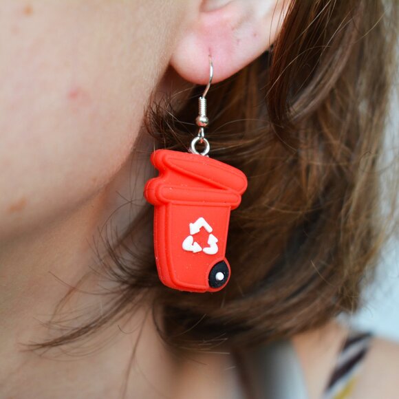 Red Recycle Bin Earrings - Picture 2 of 4